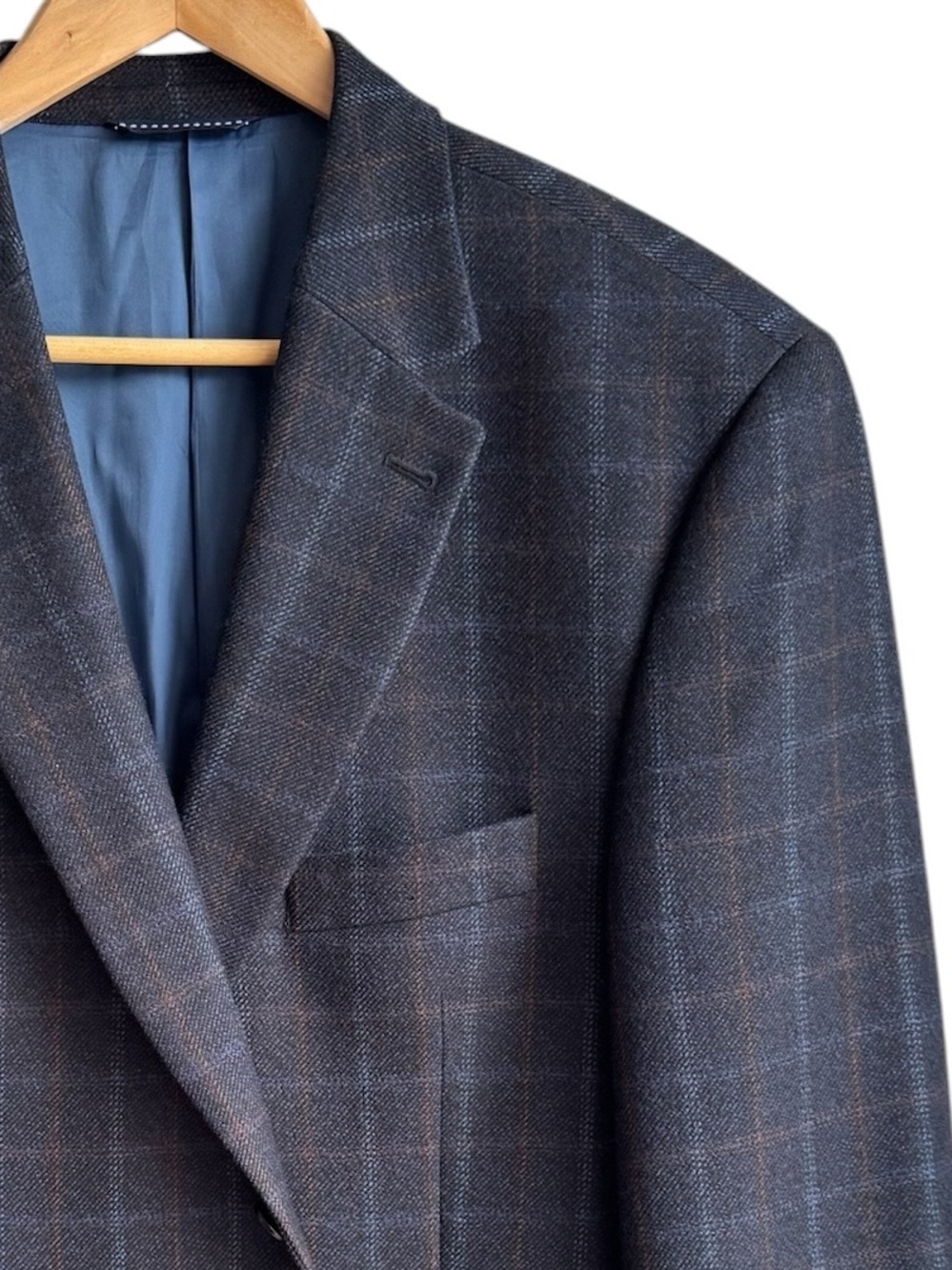 Tommy Hilfiger 100% Virgin Wool Sport Coat 44R Blue Brown Plaid Blazer 2 Vent